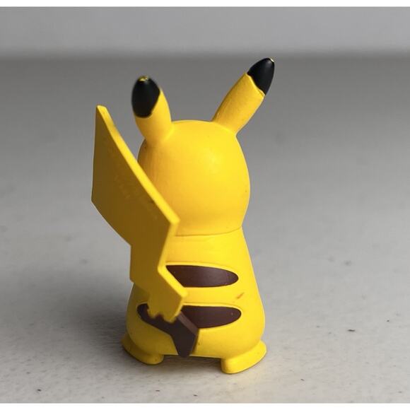 Pokemon Squirtle Pikachu Mini Figure Tomy Nintendo Toy Collectible Anime 1.5" - Picture 7 of 16